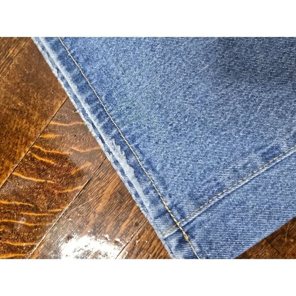 Wide Leg Distressed Casual Jeans - Picture 14 of 14